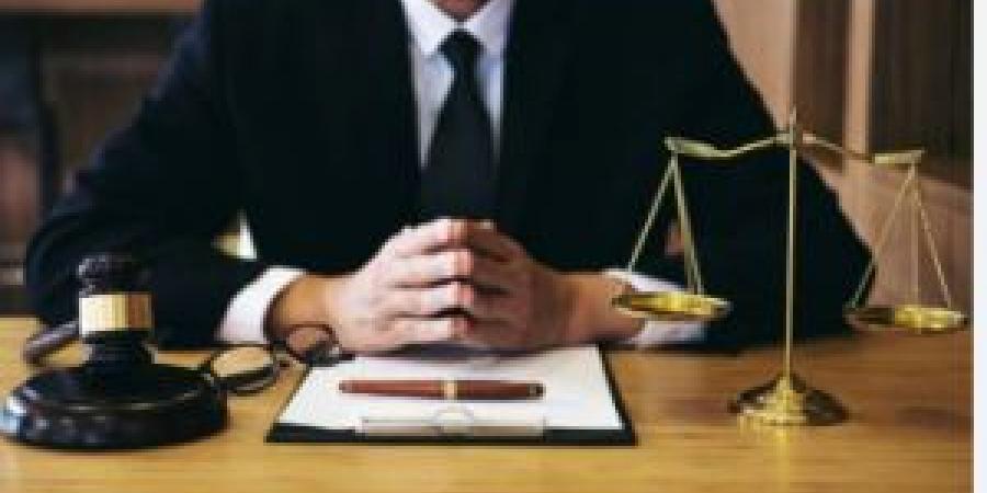 نقابة
      المحامين
      تشكل
      فريقا
      قانونيا
      لملاحقة
      "ميدل
      إيست
      آي" - تكنو بلس