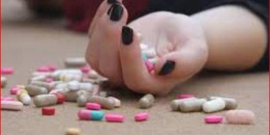 انتحار
      فتاة
      بحبة
      الغلة
      حزنا
      على
      وفاة
      خطيبها
      بالمنوفية - تكنو بلس
