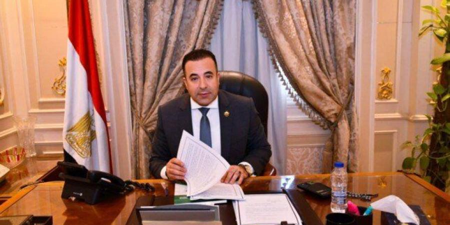 قبل
      امتحانات
      الثانوية
      العامة..
      «اتصالات
      النواب»
      تطالب
      بالانتهاء
      من
      جميع
      الصيانات
      بالسنترالات - تكنو بلس