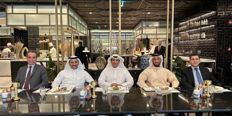 المسلماني
ووزراء
إعلام
الكويت
والإمارات
والبحرين
ولبنان
يبحثون
التعاون
المشترك - تكنو بلس