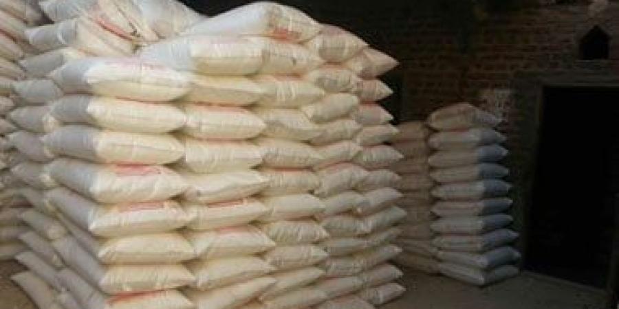 ضبط 2 طن أعلاف مخلوطة بالقمح خلال حملات رقابية فى البحيرة