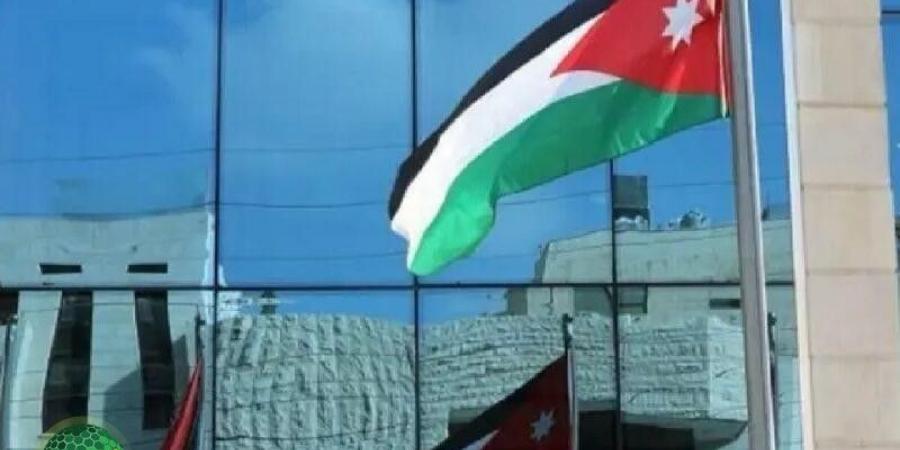 قرار
      تاريخي
      يخفف
      العبء
      عن
      المواطنين..
      تأجيل
      أقساط
      القروض
      في
      الأردن
      لشهر
      مايو
      2025 - تكنو بلس