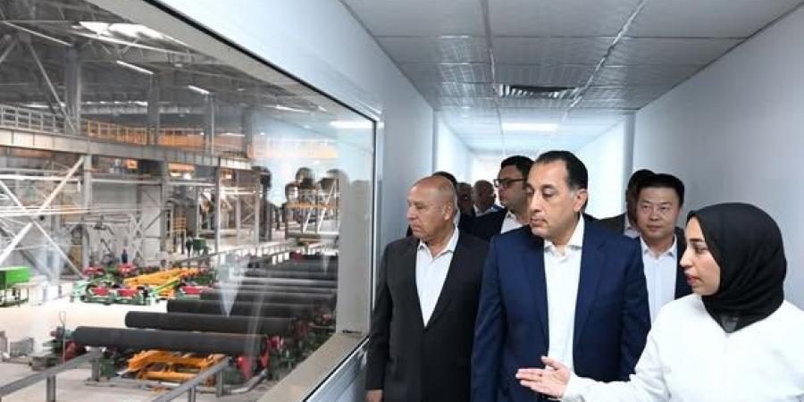 مدبولي:
ندعم
جهود
المنطقة
الاقتصادية
لقناة
السويس
لتصبح
مركزًا
لوجستيًّا
رائدًا - تكنو بلس