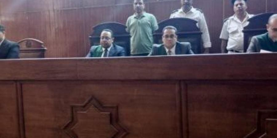 السجن المشدد 6 سنوات لـ3 أشقاء متهمين بالإتجار فى المخدرات بسوهاج