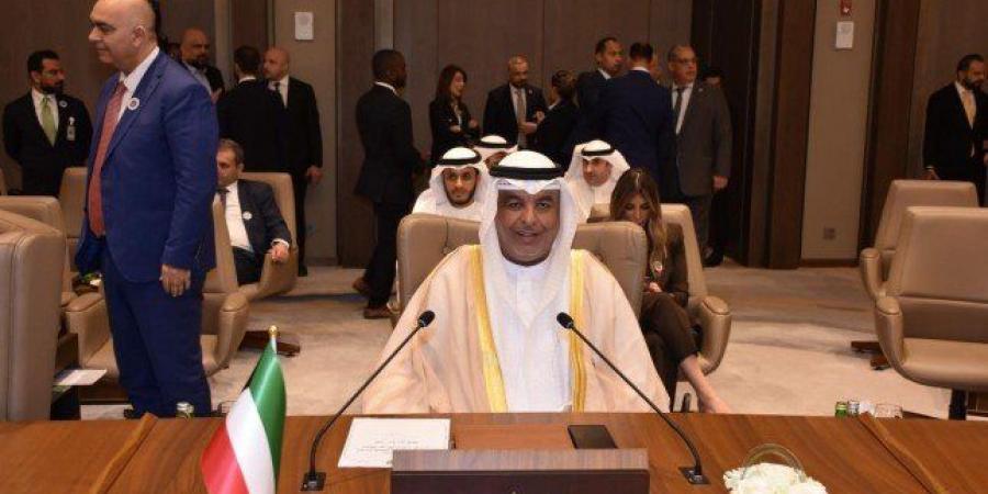 دولة
      الكويت
      تأمل
      أن
      يسفر
      الاجتماع
      التحضيري
      للقمة
      التنموية
      عن
      مشاريع
      قرارات
      تعزز
      التنمية
      العربية - تكنو بلس