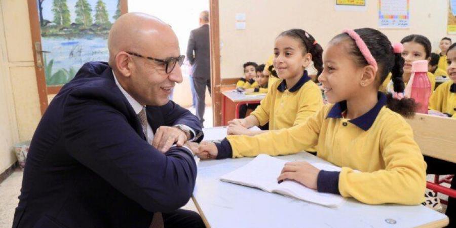 جولة
      مفاجئة
      لوزير
      التعليم
      في
      3
      مدارس
      بإدارة
      الحوامدية
      في
      الجيزة - تكنو بلس