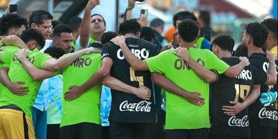 ثنائي
      في
      الهجوم..
      تشكيل
      الزمالك
      الرسمي
      لمواجهة
      بيراميدز
      بدوري
      «Nile» - تكنو بلس