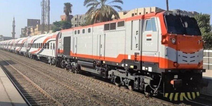 من
      قبلي
      لـ
      بحري..
      مواعيد
      القطارات
      اليوم
      الأربعاء
      14
      مايو
      2025 - تكنو بلس