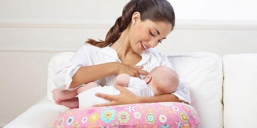 غذّي
نفسك
أثناء
إرضاع
طفلك..
دليل
شامل
لتلبية
احتياجاتك
الغذائية - تكنو بلس