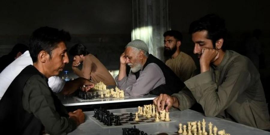 طالبان تحظر الشطرنج في أفغانستان.. تعرف على السبب - تكنو بلس