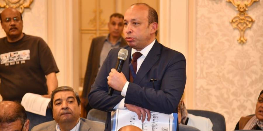 عميد
      طب
      القصر
      العيني:
      نستقبل
      2
      مليون
      حالة
      سنوياً
      ونجري
      100
      ألف
      عملية..
      ولدينا
      عجز
      يقدر
      بـ
      نصف
      مليار
      جنيه - تكنو بلس