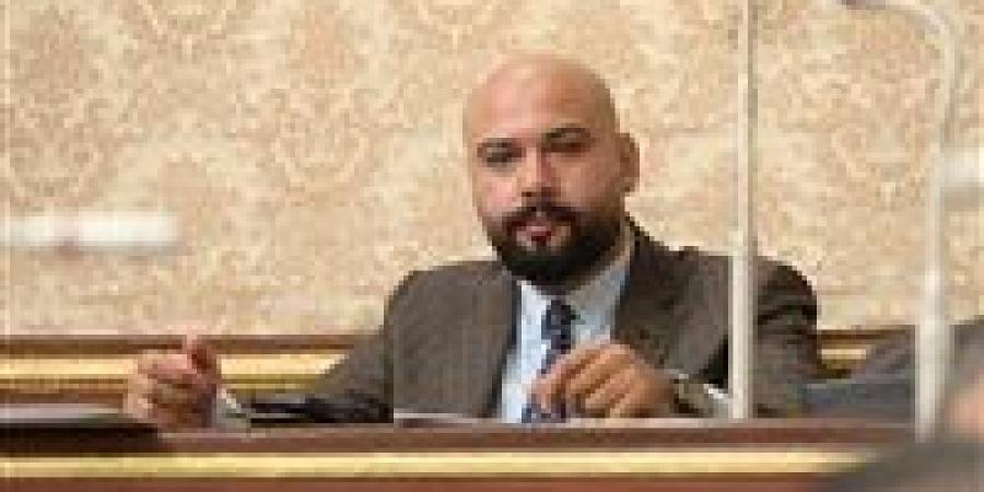 نائب
      بـ"زراعة
      النواب"
      يطالب
      زيادة
      مخصصات
      مركز
      البحوث
      الزراعية
      وتوجيه
      النصيب
      الأكبر
      للأبحاث - تكنو بلس