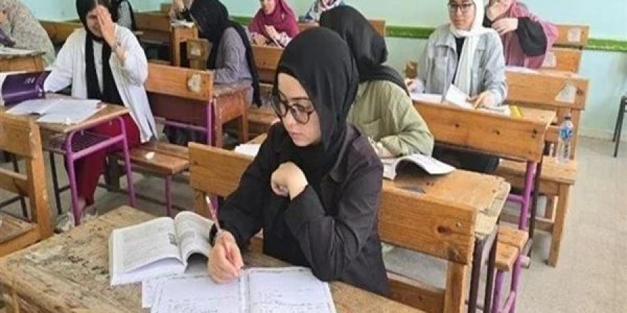 جدول
امتحانات
الثانوية
العامة2025
لطلاب
مدارس
STEM - تكنو بلس