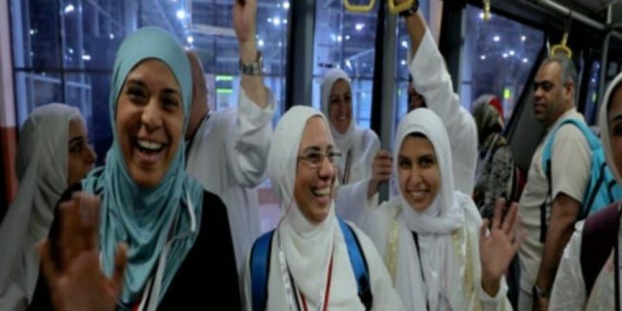 شاهد
بالفيديو
..
بدء
مغادرة
أول
فوج
من
حجاج
القرعة
إلى
الأراضى
المقدسة  - تكنو بلس