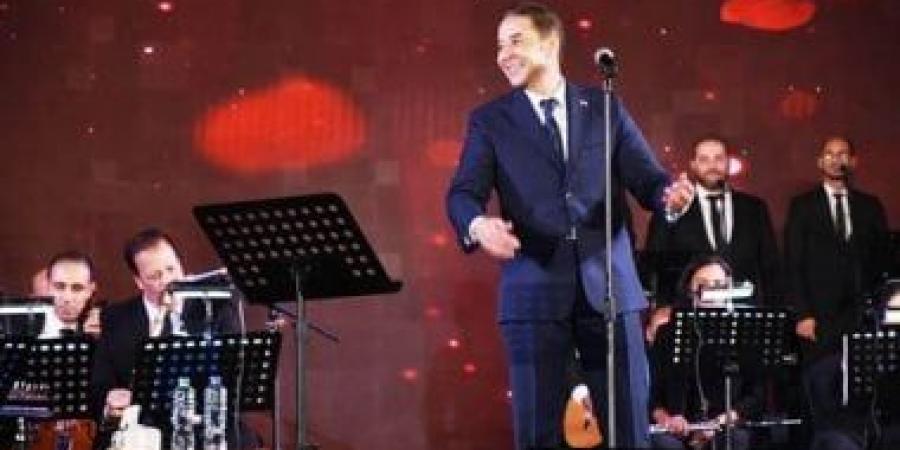 مدحت
صالح
يُحيى
حفلا
غنائيا
بالأوبرا..
27
يونيو
المقبل - تكنو بلس