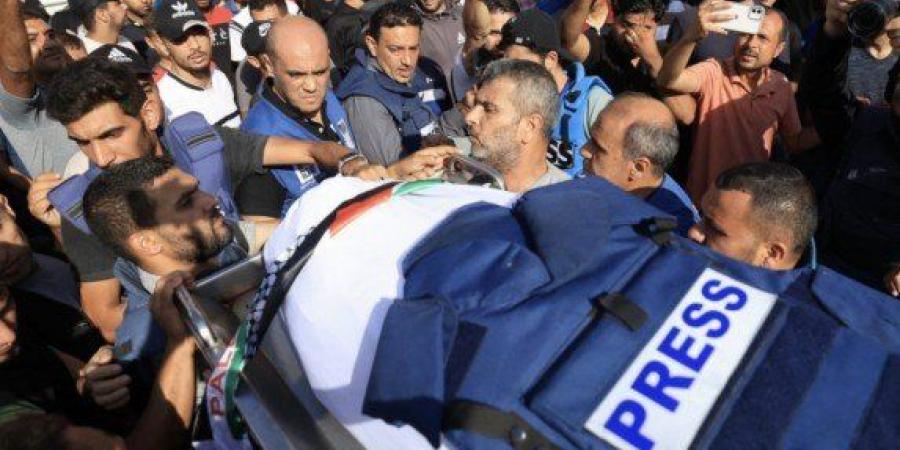 ارتفاع
      عدد
      الشهداء
      من
      الصحفيين
      الفلسطينيين
      إلى
      216
      منذ
      بدء
      العدوان
      على
      غزة - تكنو بلس