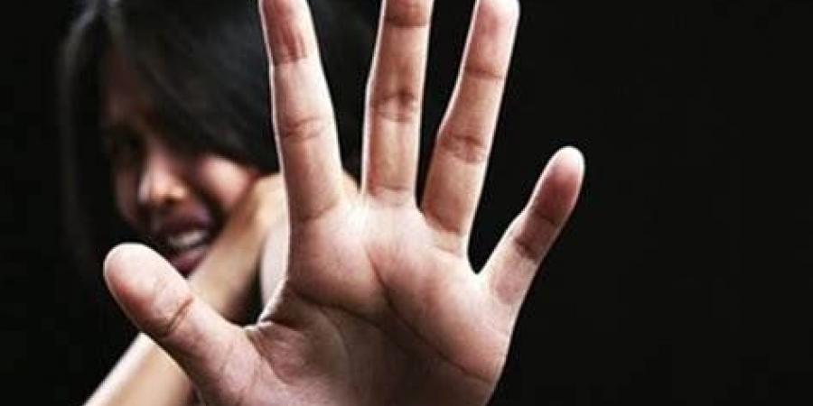القبض
      على
      المتهم
      بالتحرش
      بسيدة
      أجنبية
      داخل
      أحد
      العقارات
      بالدرب
      الأحمر - تكنو بلس