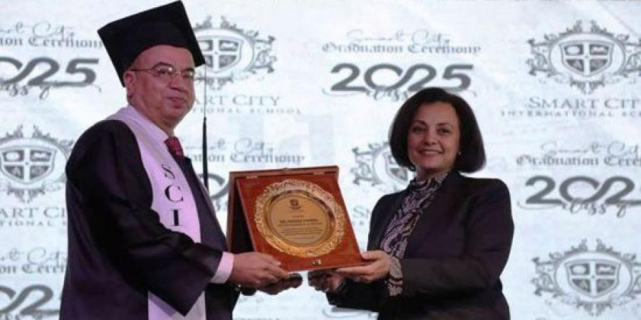 نائب محافظ البحر الأحمر تشارك في حفل تخرج دفعة 2025 إحدى المدارس الدولية