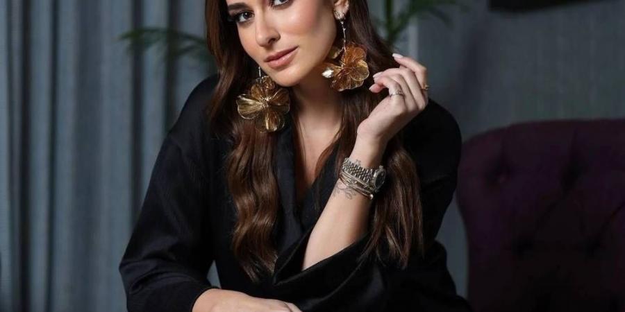 «زواج
أم
شائعة»..
أمينة
خليل
تعلق
على
أنباء
استعدادها
للزفاف - تكنو بلس