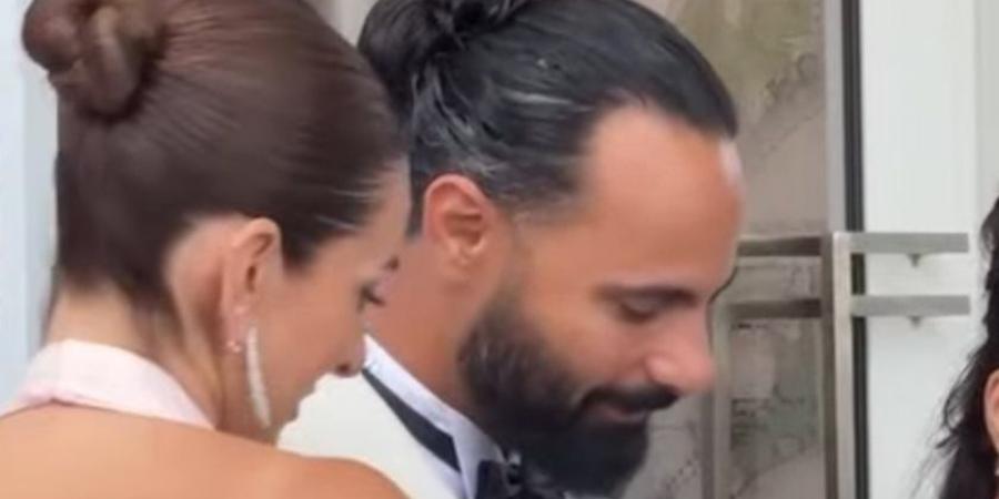 هل
      تعلن
      أمينة
      خليل
      ارتباطها
      قريبًا؟
      بعد
      ظهورها
      مع
      أحمد
      زعتر
      بمهرجان
      كان - تكنو بلس