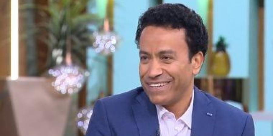 سامح
حسين:
بكيت
من
ردود
الأفعال
على
برنامج
"قطايف" - تكنو بلس