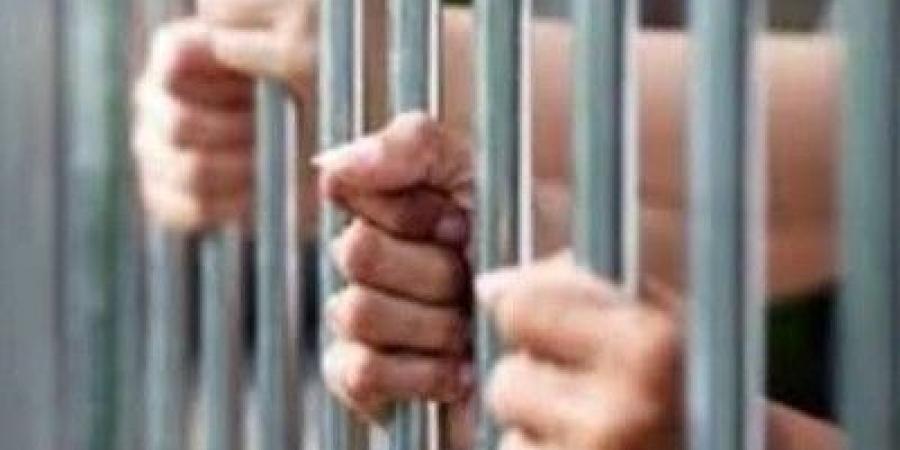 لقتلهم
ميكانيكي..
المشدد
7
سنوات
لشقيقان
بشبرا
الخيمة - تكنو بلس