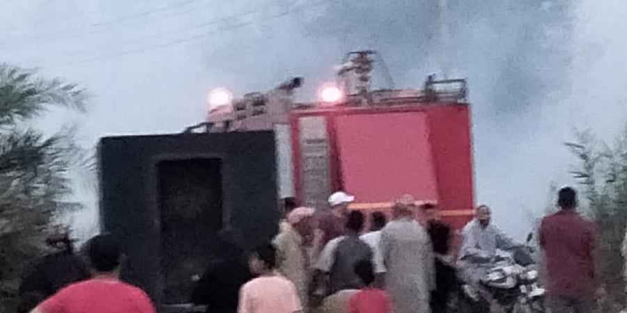 الحماية
المدنية
بالسويس
تسيطر
علي
حريق
مخلفات
زراعية - تكنو بلس