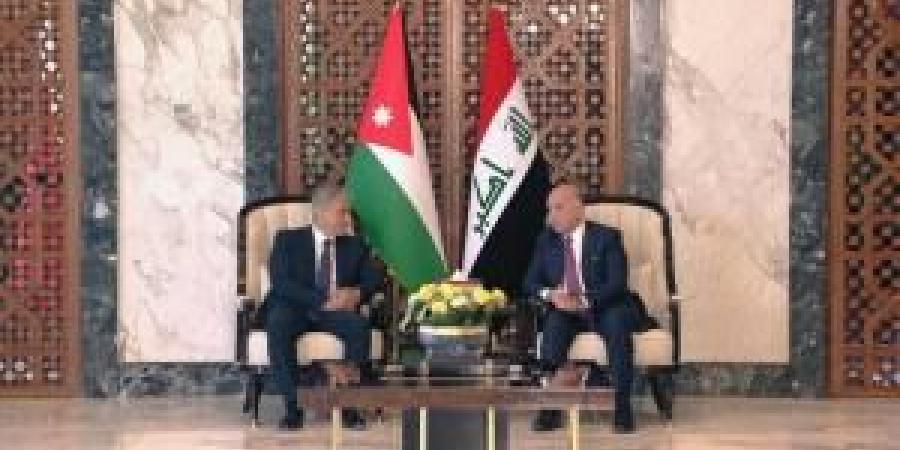 رئيس
      الوزراء
      يصل
      إلى
      القصر
      الحكومي
      في
      بغداد
      للمشاركة
      في
      أعمال
      القمة
      العربية - تكنو بلس