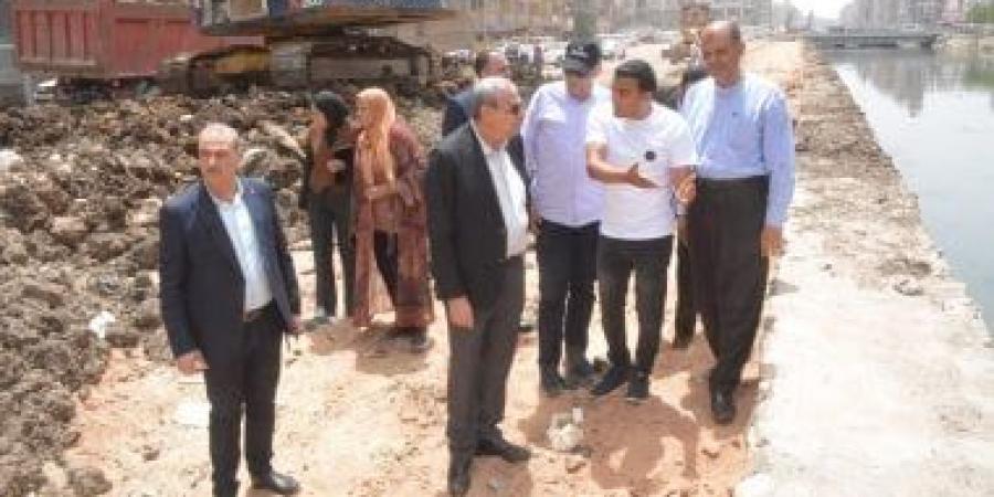محافظ الغربية يتفقد أعمال تطوير كورنيش محور محلة منوف بطنطا