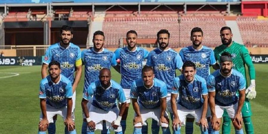 فرص
تتويج
بيراميدز
ببطولة
الدوري
المصري
بعد
فوز
الأهلي
على
البنك - تكنو بلس