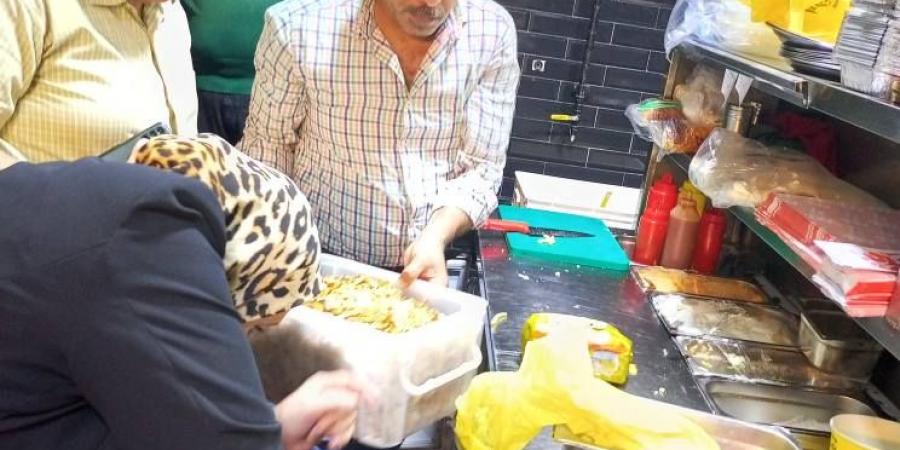 150
الف
جنية
غرامات
على
المحلات
والمطاعم
المخالفة بالإسكندرية - تكنو بلس