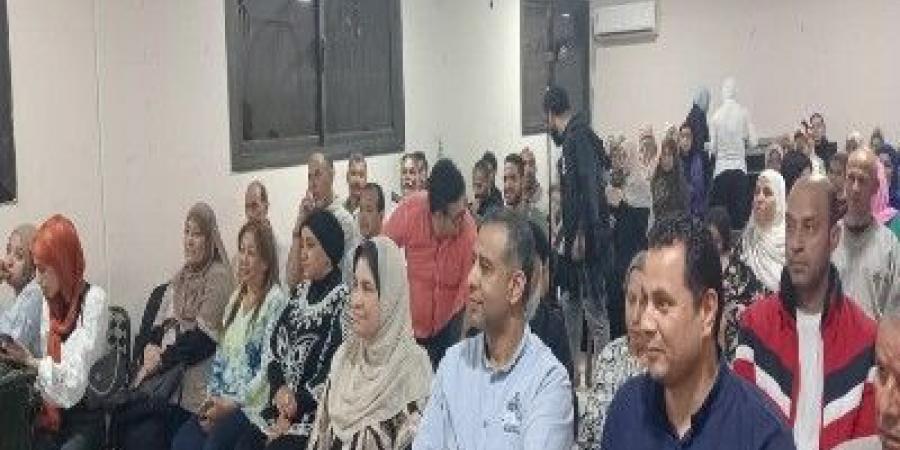 الفرماوي
يشهد
تدشين
مبادرة
"ممنوع
اللمس"
بمركز
شباب
قليوب - تكنو بلس