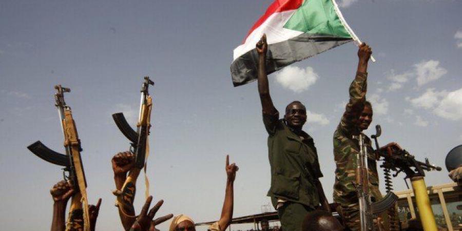السودان..
      تصعيد
      عسكري
      وأزمة
      إنسانية
      خانقة
      في
      دارفور..
      والاتحاد
      الإفريقي
      يحذر
      من
      تداعيات
      كارثية - تكنو بلس