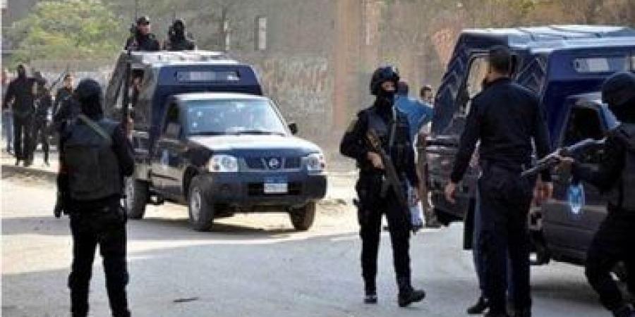 مقتل شخص وإصابة ابنه خلال مشاجرة في الهرم