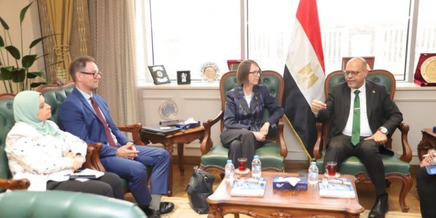 وزير العمل يلتقي وفدًا من الوكالة الألمانية للتعاون الدولي لتفعيل التعاون في المجالات المُشتركة - تكنو بلس