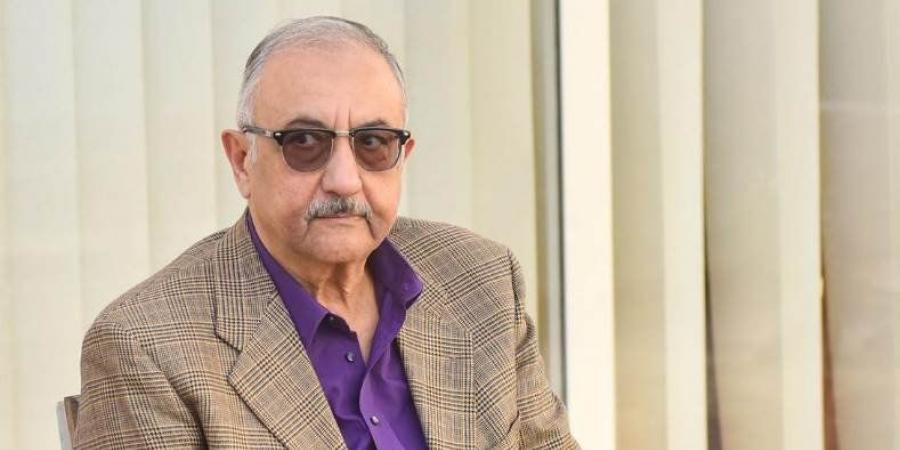 أشرف
      نصار:
      قرار
      إلغاء
      الهبوط
      جاء
      بالإجماع..
      والأهلي
      لم
      يخاطبنا
      لضم
      ربيع
      أو
      فيصل - تكنو بلس