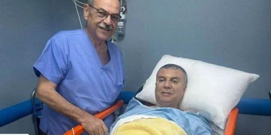 بعد
      خضوعه
      لجراحة
      ناجحة..
      عمرو
      الليثي
      يطمئن
      جمهوره
      على
      حالته
      الصحية - تكنو بلس