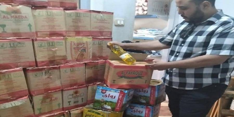 قبل
      تهريبها..
      ضبط
      420زجاجة
      زيت
      مُدعم
      و380عبوة
      سكر
      ناقص
      الوزن
      بالبحيرة - تكنو بلس