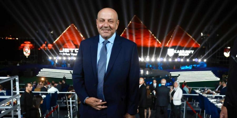 أيمن
      حسين:
      عقد
      الشراكة
      مع
      «مجموعة
      قصراوي-
      جيتور»
      يعبر
      عن
      أهداف
      الأهلي - تكنو بلس