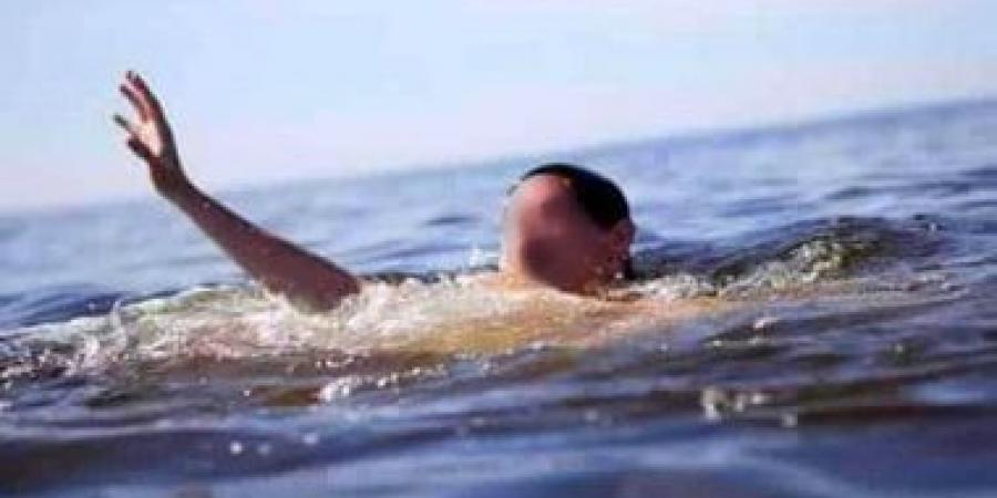 "أصحابه حاولوا ينقذوه وفشلوا".. غرق طالب بالمرحلة الإعدادية فى النيل بدسوق