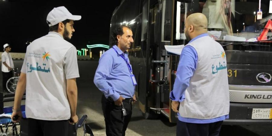 المتطوعون في منفذ الوديعة.. خدمات جليلة لحجاج بيت الله الحرام - تكنو بلس