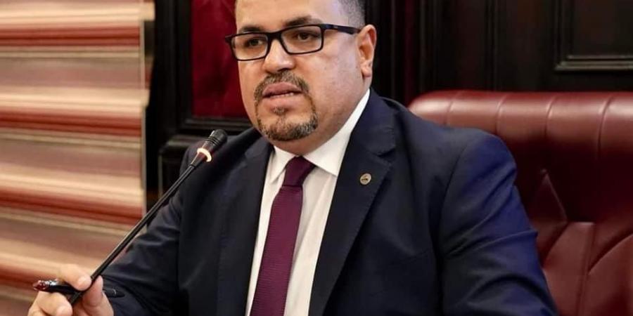 الدكتور
      مدحت
      فتحي
      يقدم
      قراءة
      شاملة
      لتعديلات
      قانون
      مجلس
      النواب
      وتقسيم
      الدوائر
      2025 - تكنو بلس