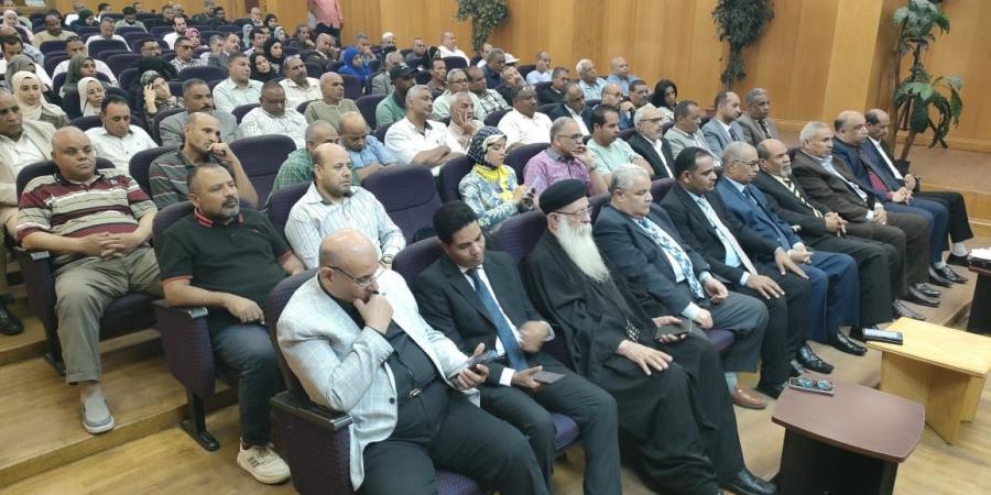 اقتصادية حقوق الإنسان تلتقى القيادات التنفيذية والمجتمعية بمحافظة الأقصر