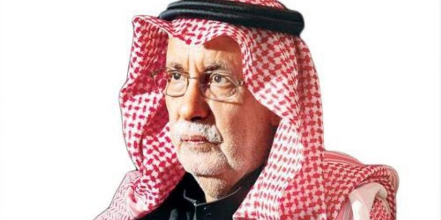 عبدالله
الغذامي:
مَنْ
ليس
له
قضيّة
عبثيّ
وزائدة
دوديّة - تكنو بلس