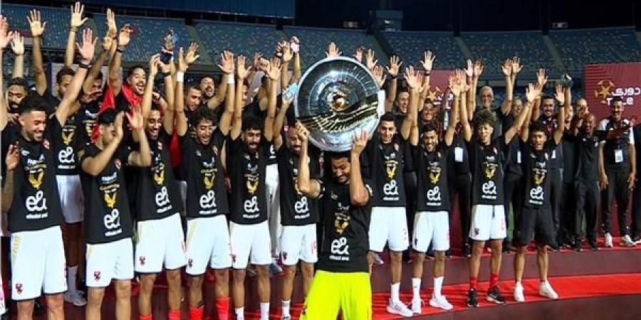 الصقر:
الدوري
يحب
الأهلي - تكنو بلس