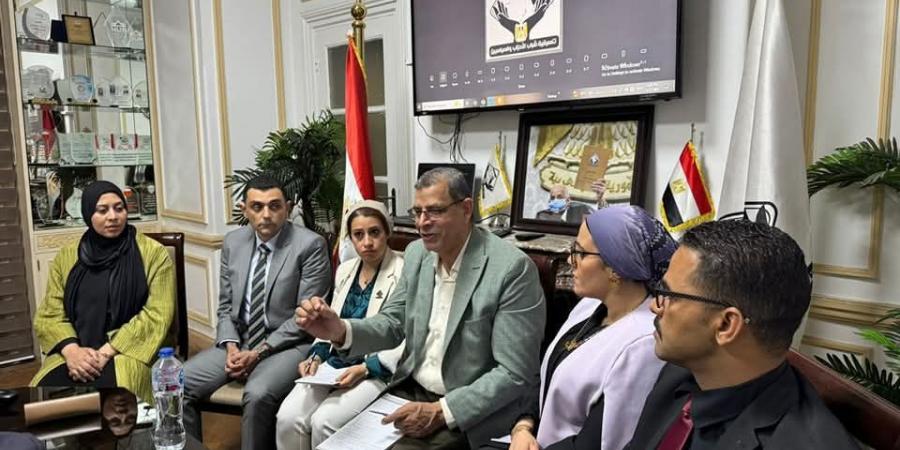 التنسيقية
      تناقش
      آثار
      الذكاء
      الاصطناعي
      والـ"reels"
      على
      الصحة
      النفسية
      والتماسك
      المجتمعي - تكنو بلس