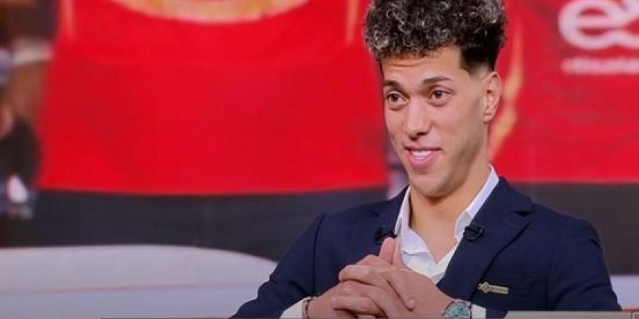 انتهت
      بالصلح..
      إمام
      عاشور
      يكشف
      كواليس
      أزمة
      دخول
      ابنته
      الملعب
      أثناء
      التتويج
      بلقب
      الدوري - تكنو بلس