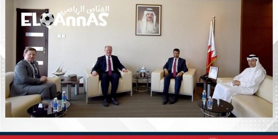 رئيس
      المؤسسة
      الوطنية
      لحقوق
      الإنسان
      يستقبل
      سفير
      أستراليا
      لدى
      المملكة-القناص
      الاخباري - تكنو بلس