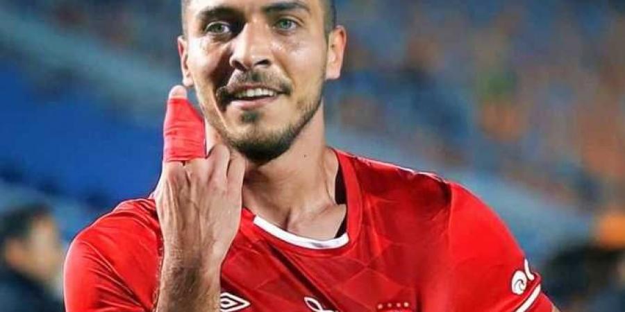 شريف
يعترف
:
والدى
زمالكاوى
..
وسأسعى
للتسجيل
فى
شباك
الأهلى - تكنو بلس