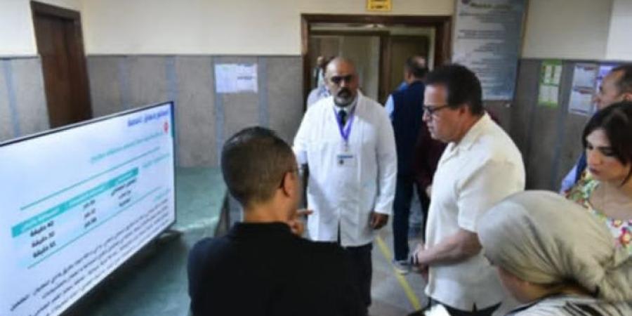 نائب
رئيس
الوزراء
وزير
الصحة
يتفقد
مستشفي
الحمام
المركزي
بمطروح - تكنو بلس